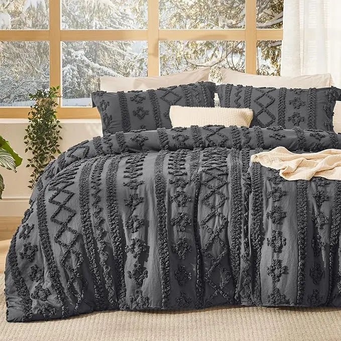 Modern Boho Bedding Set – Quilted 3 Piece Coverlet with Coordinated Pillow Shams