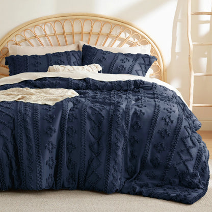 Modern Boho Bedding Set – Quilted 3 Piece Coverlet with Coordinated Pillow Shams