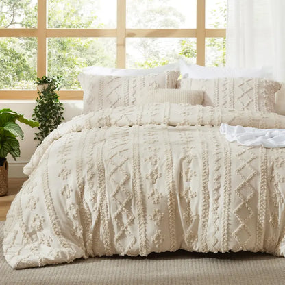 Modern Boho Bedding Set – Quilted 3 Piece Coverlet with Coordinated Pillow Shams